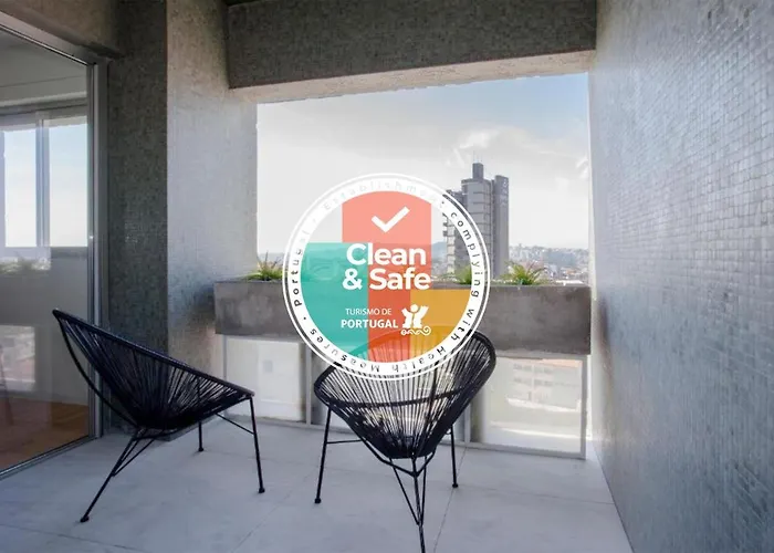 Liiiving In | Downtown Secret Luxury Apartament