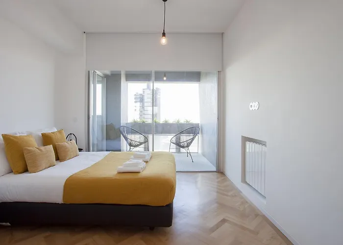 Liiiving In | Downtown Secret Luxury Porto