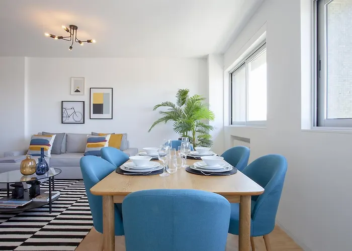 Liiiving In | Downtown Secret Luxury Apartament