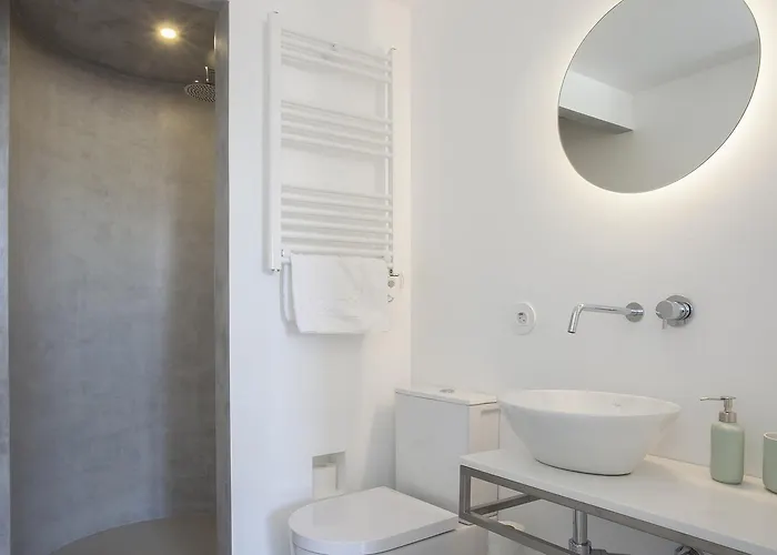 Liiiving In | Downtown Secret Luxury